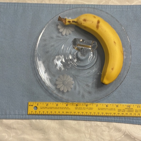 Glass small serving dish- final sale - Picture 3 of 3